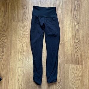 Lululemon Black Leggings 3/4 length